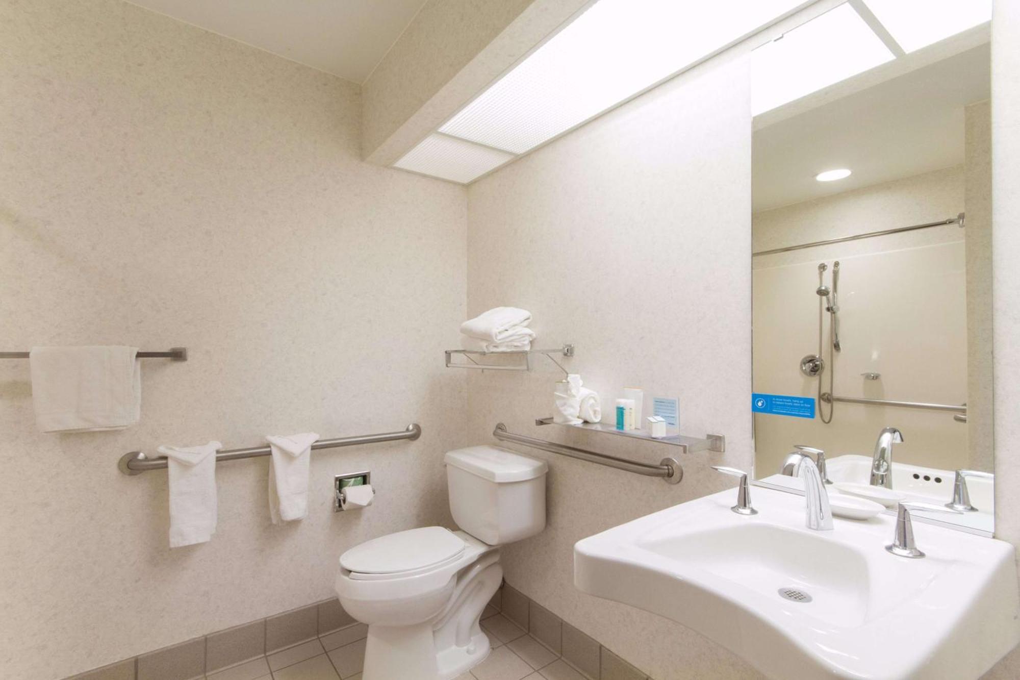 Hampton Inn Buffalo-South/I-90 West Seneca Exterior photo